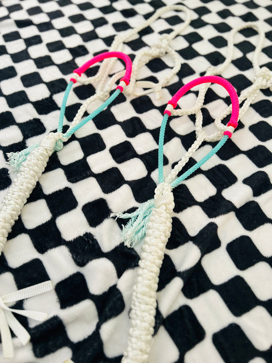 Lariat halters