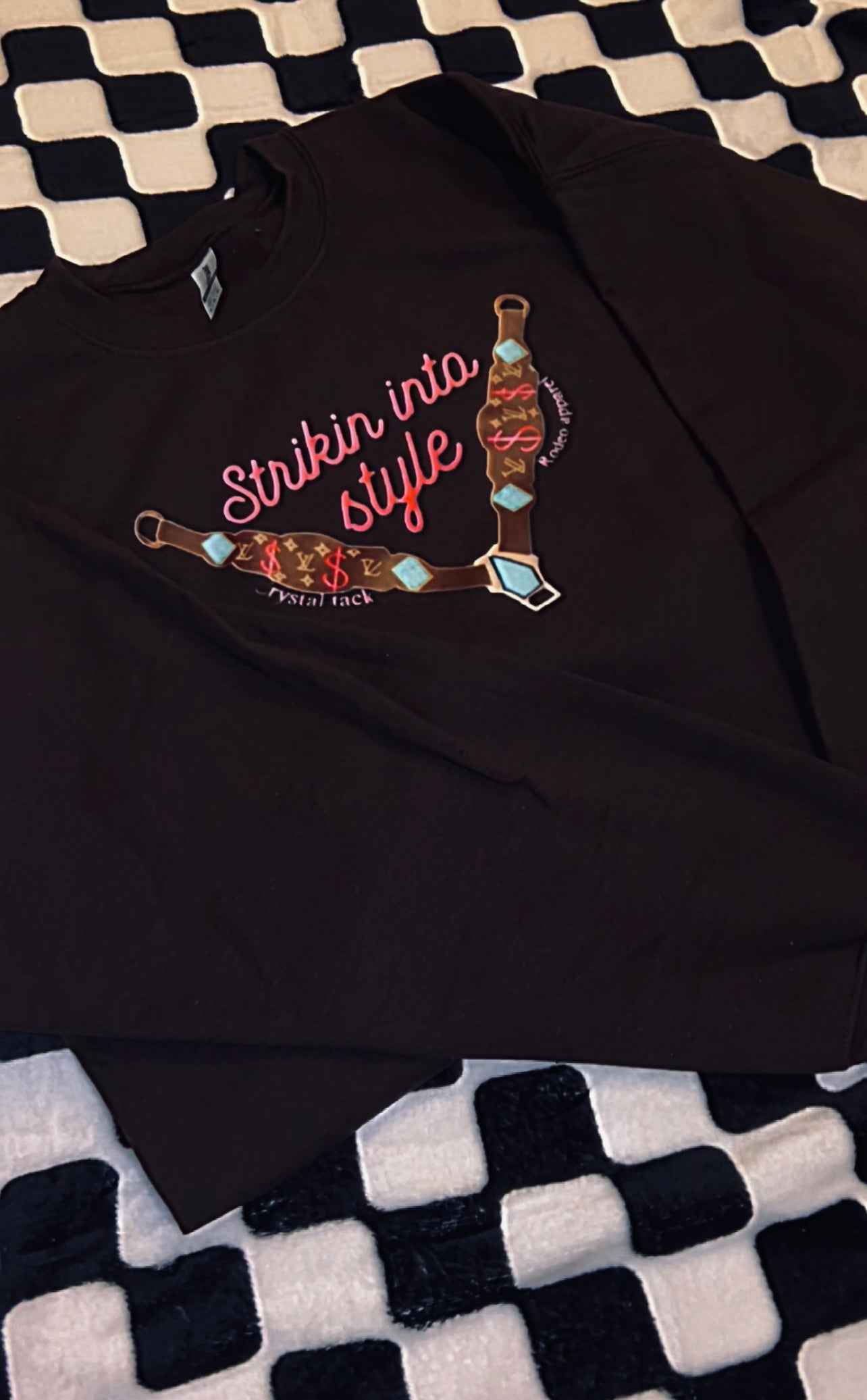 SIS pullover