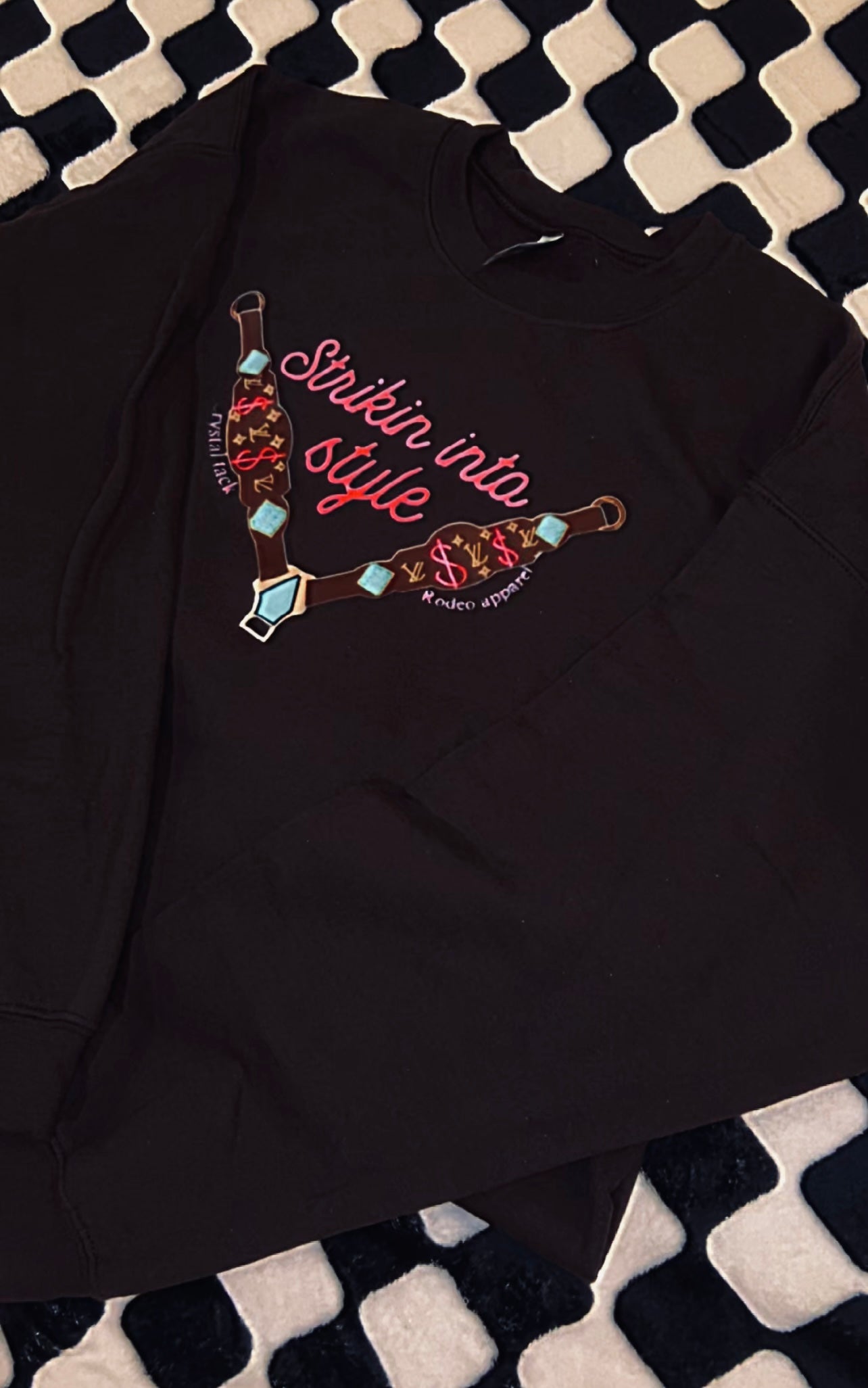 SIS pullover